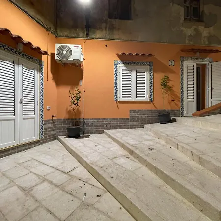 Domus Caricatore Sciacca Exterior photo